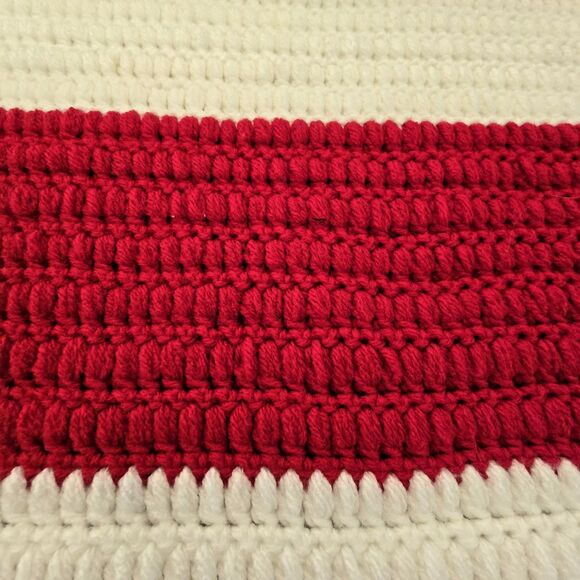 Handmade Crochet Blanket Throw Red White Striped Scallop Edge Soft Acrylic 32x48 - Picture 5 of 16